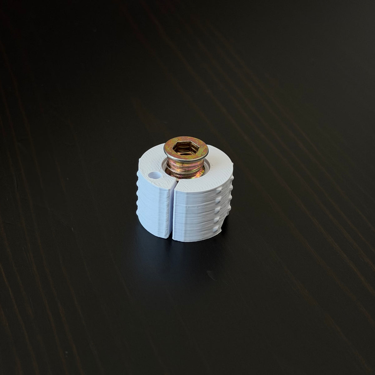Split Expansion Anchor