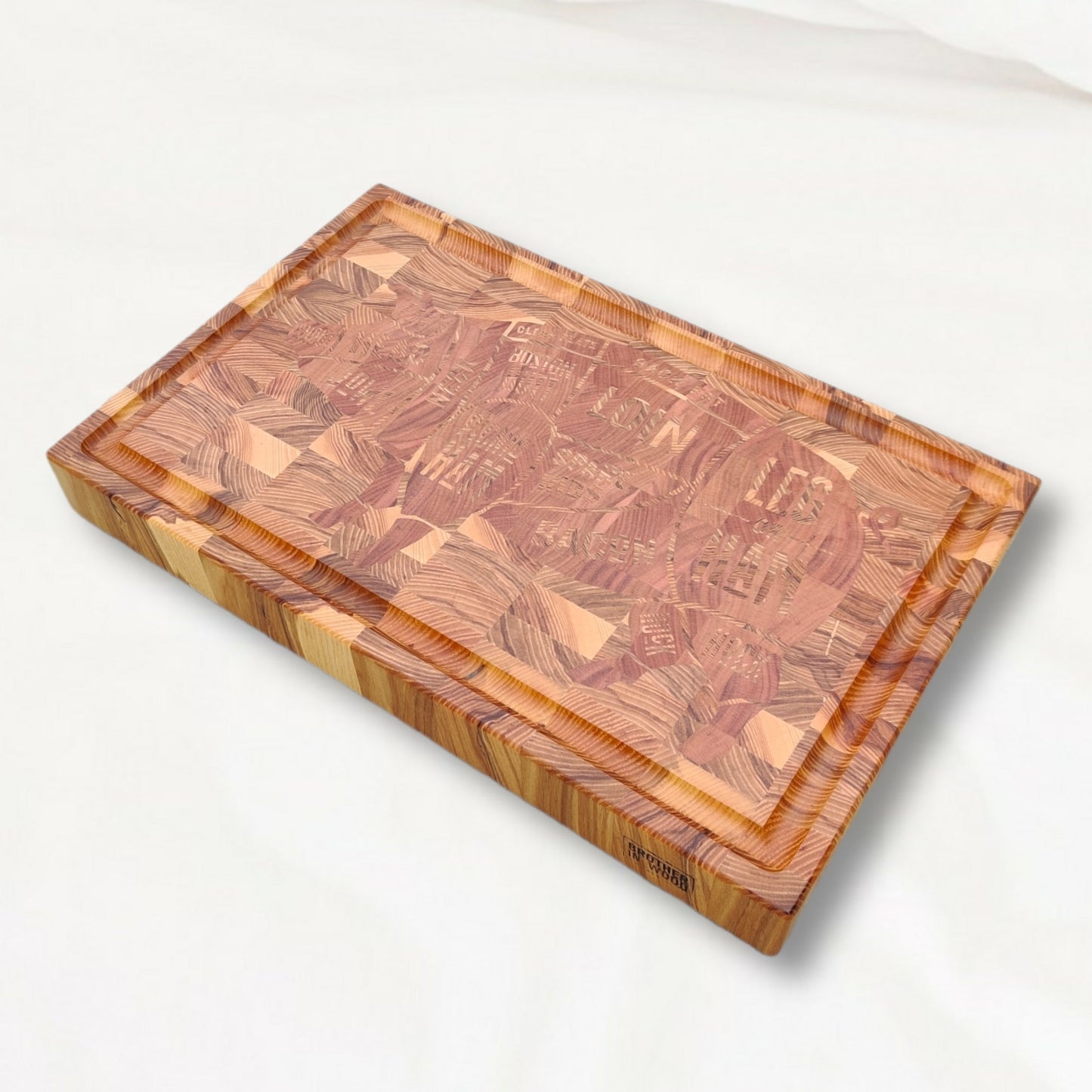 The hidden Pig cutting board